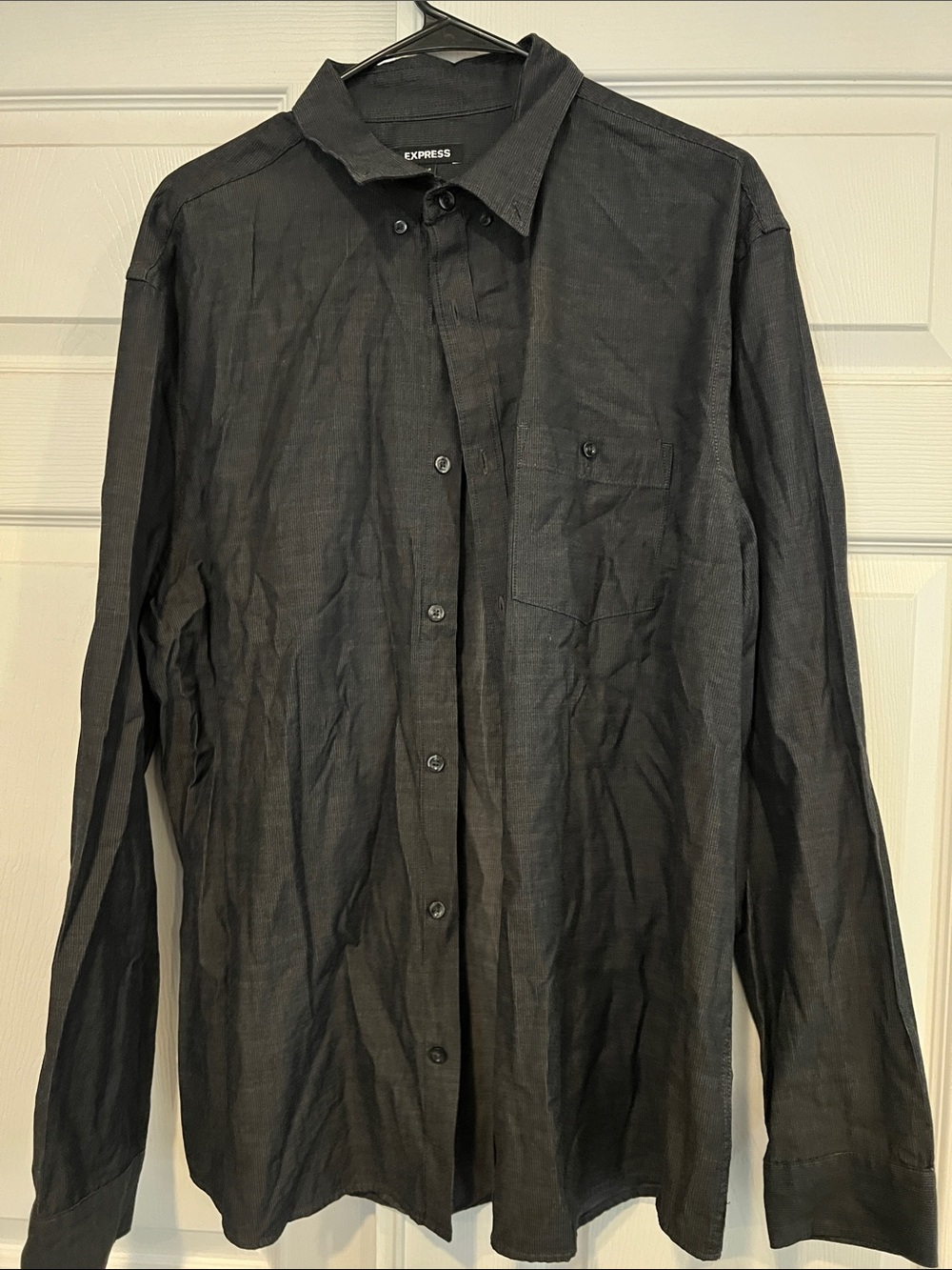 Express Men's Black Long-Sleeve Button-Up Shirt